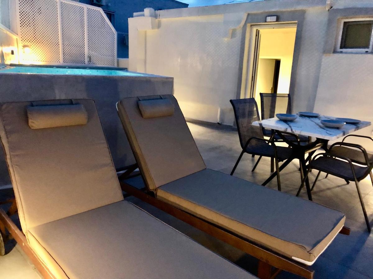 The Muses Of Santorini Private Jacuzzi Suites Vothon Bagian luar foto